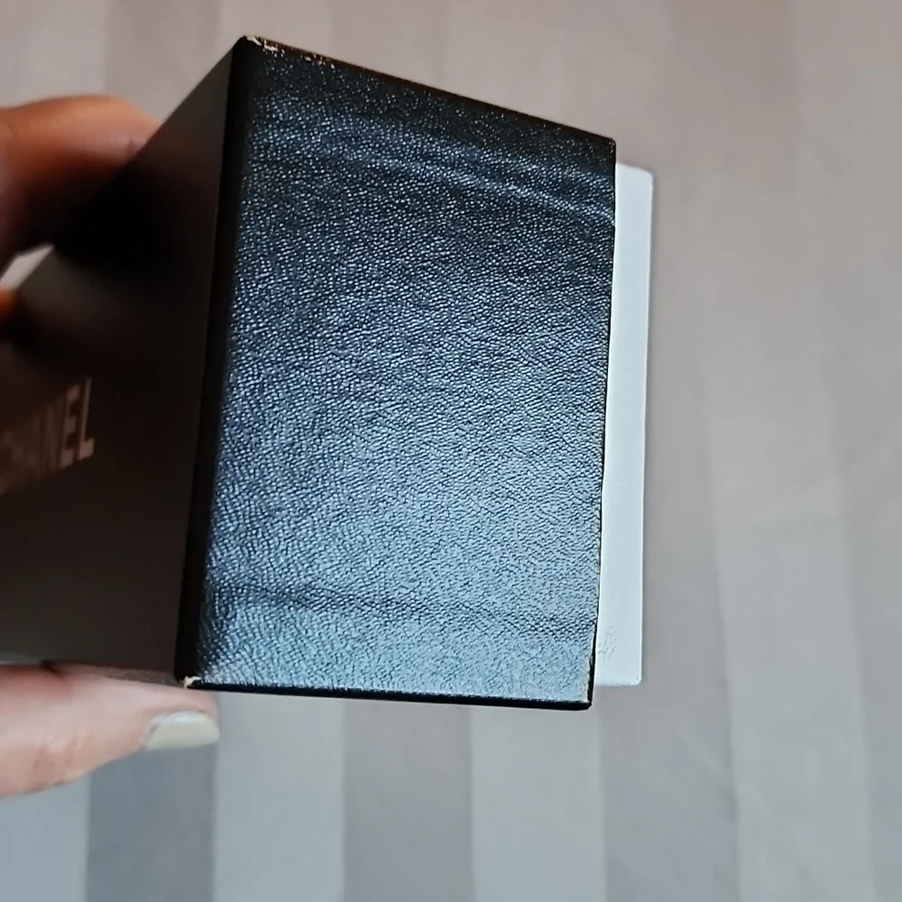 Genuine Channel Eyeglass Box (empty) - Picture 7 of 8
